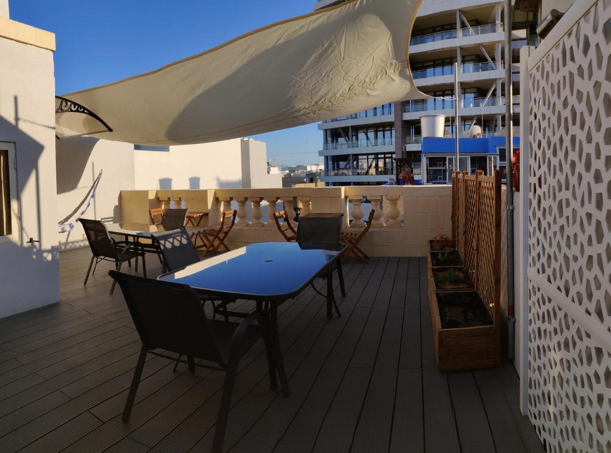 Walter'S B&B Gzira Eksteriør bilde